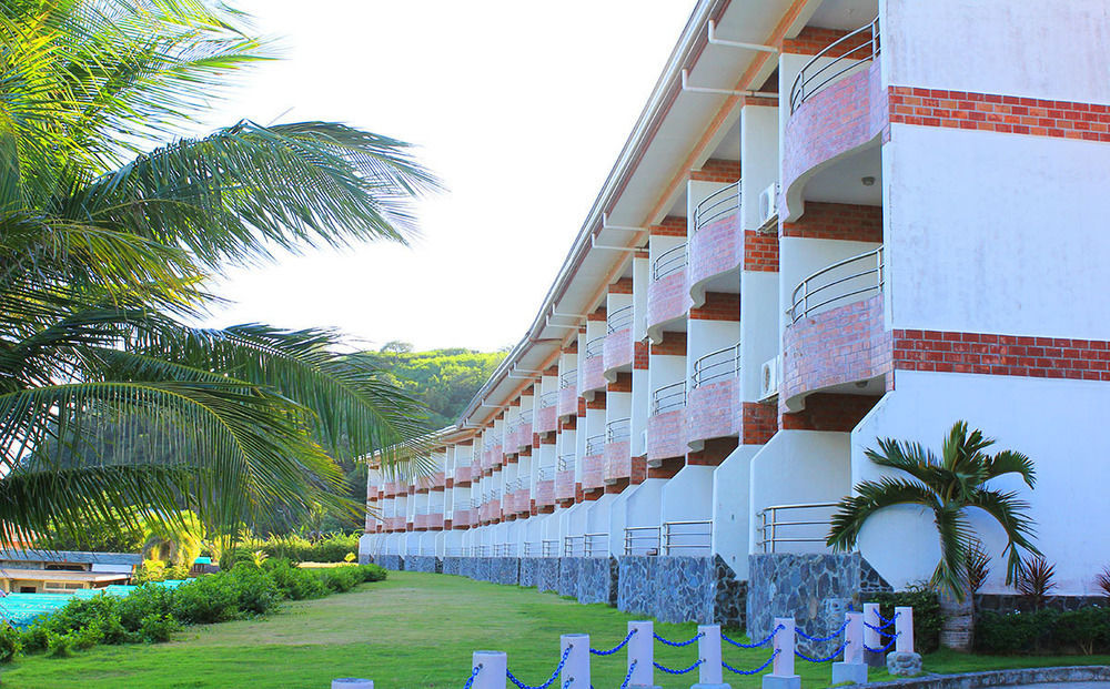 Seas Spring Resort Mabini  Exterior photo
