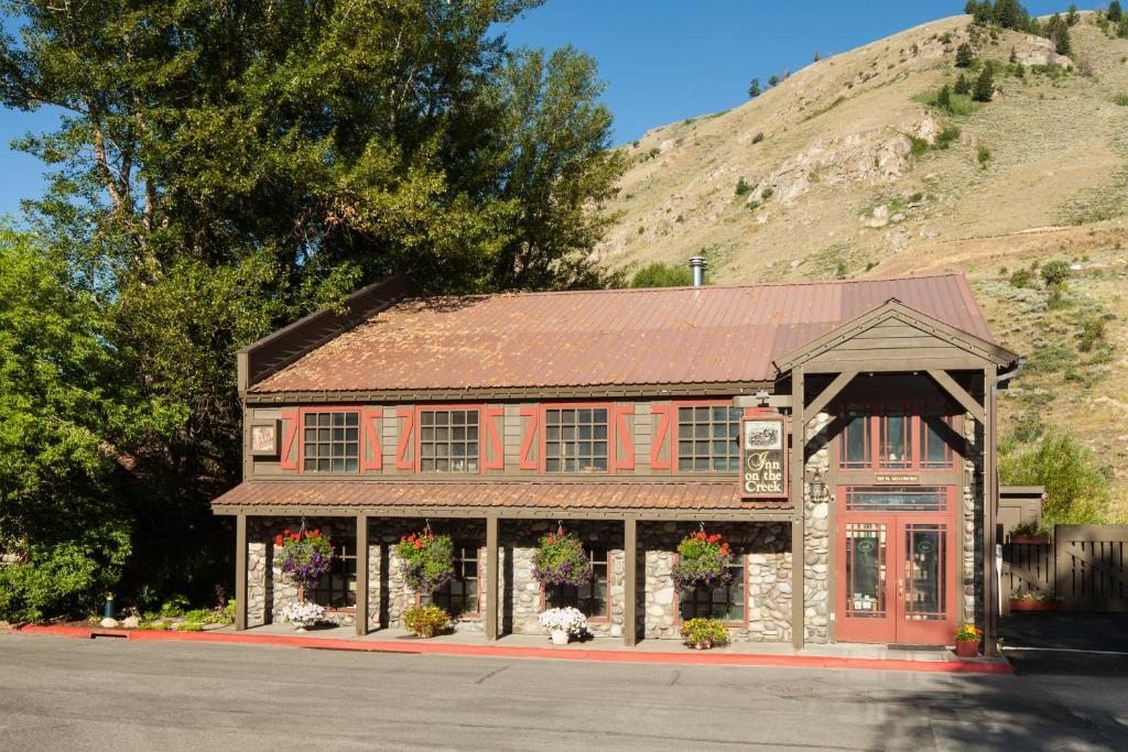 Inn On The Creek Jackson Exterior photo