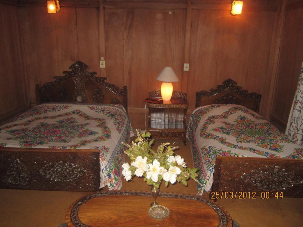 Wangnoo Sheraton Srinagar  Room photo