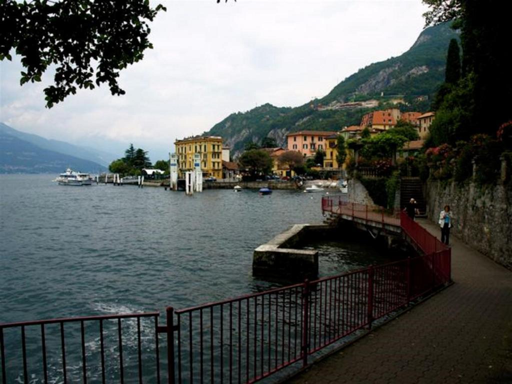 Hotel Olivedo Varenna Exterior photo