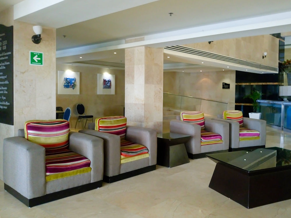 Holiday Inn - Villahermosa Aeropuerto, An Ihg Hotel Exterior photo