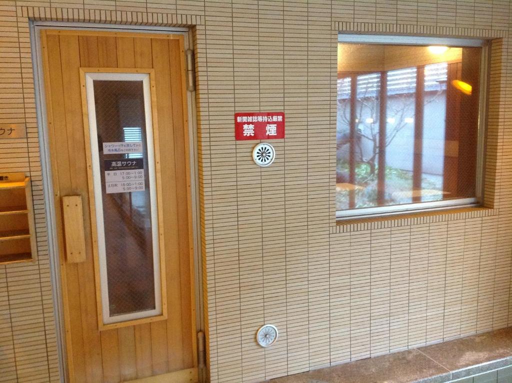 Kanazawa Manten Hotel Ekimae Exterior photo