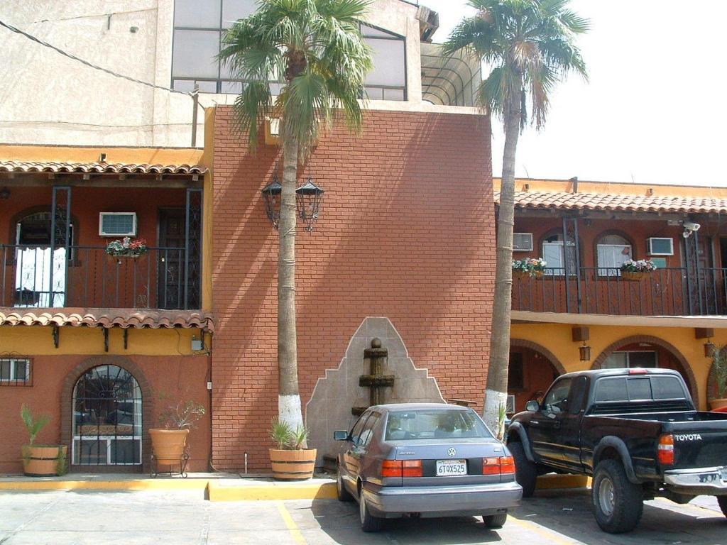 Hacienda Del Indio Hotel Mexicali Exterior photo