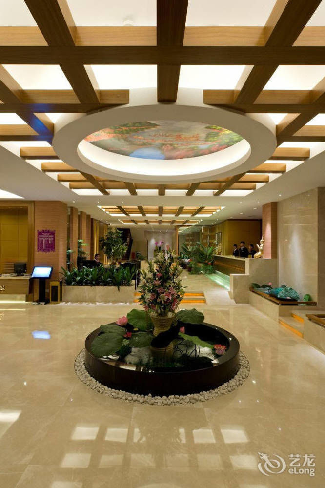Spring City Garden Hotel Kunming Exterior photo