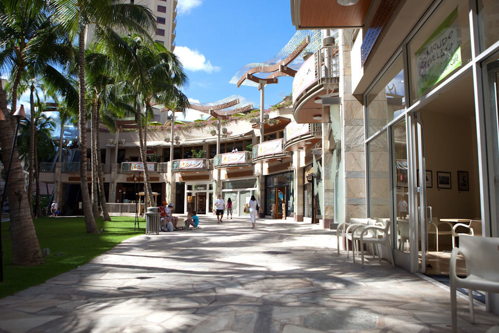 Embassy Suites By Hilton Waikiki Beach Walk Honolulu Exterior photo