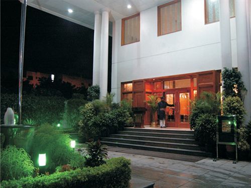 J P Cordial Hotel Bangalore Exterior photo