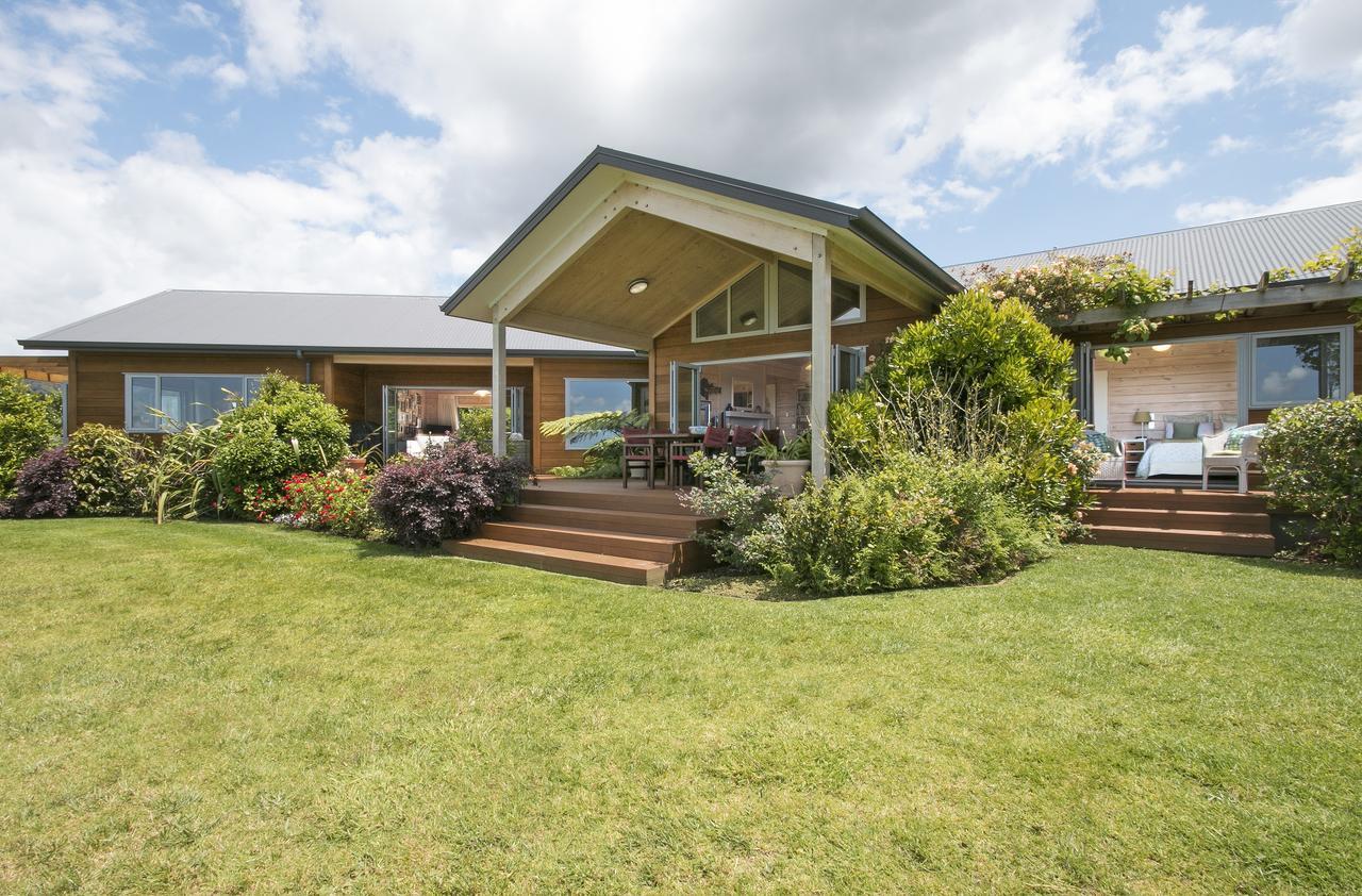 Kaimai Country Lodge Katikati Exterior photo