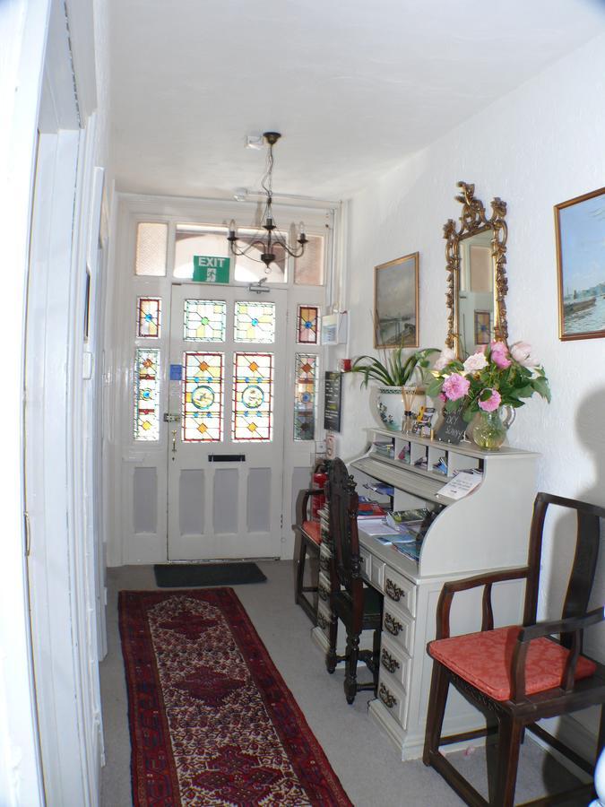 Alcantara Guest House Southampton Exterior photo