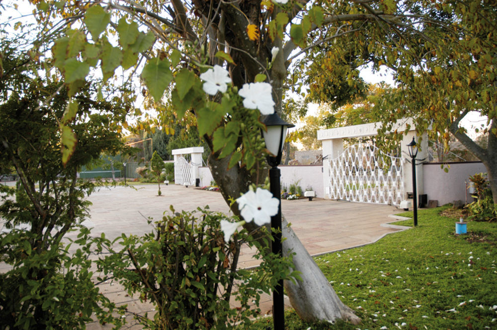 High Mount Lodge Bulawayo Exterior photo