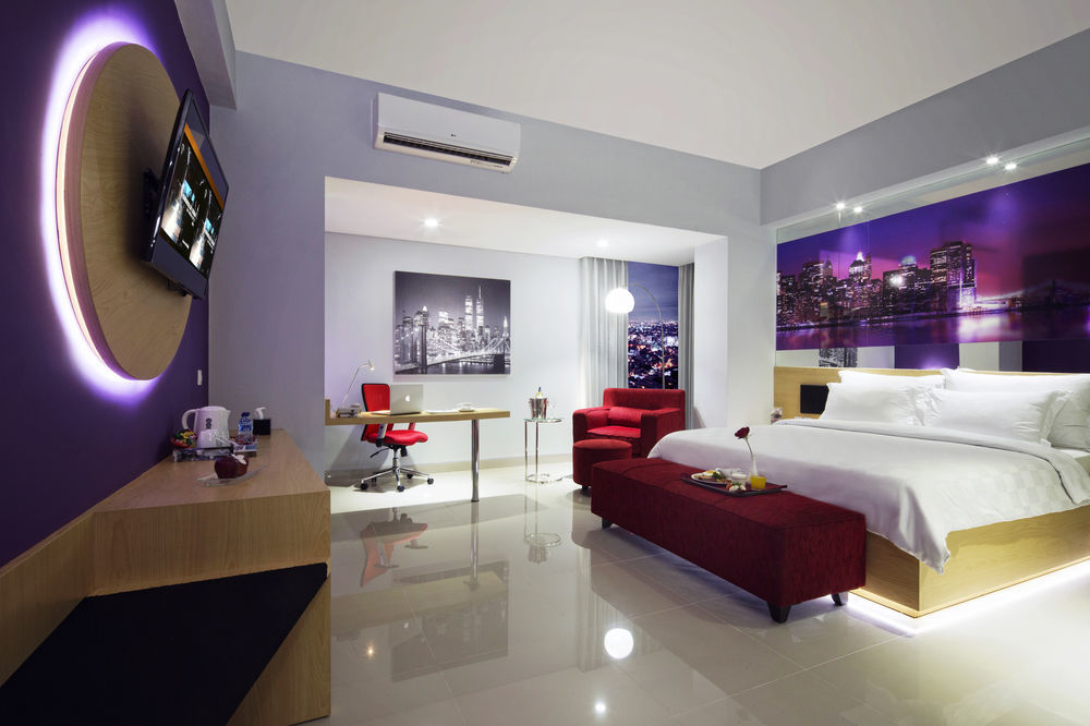 G Suites Hotel By Amithya Surabaya Exterior photo