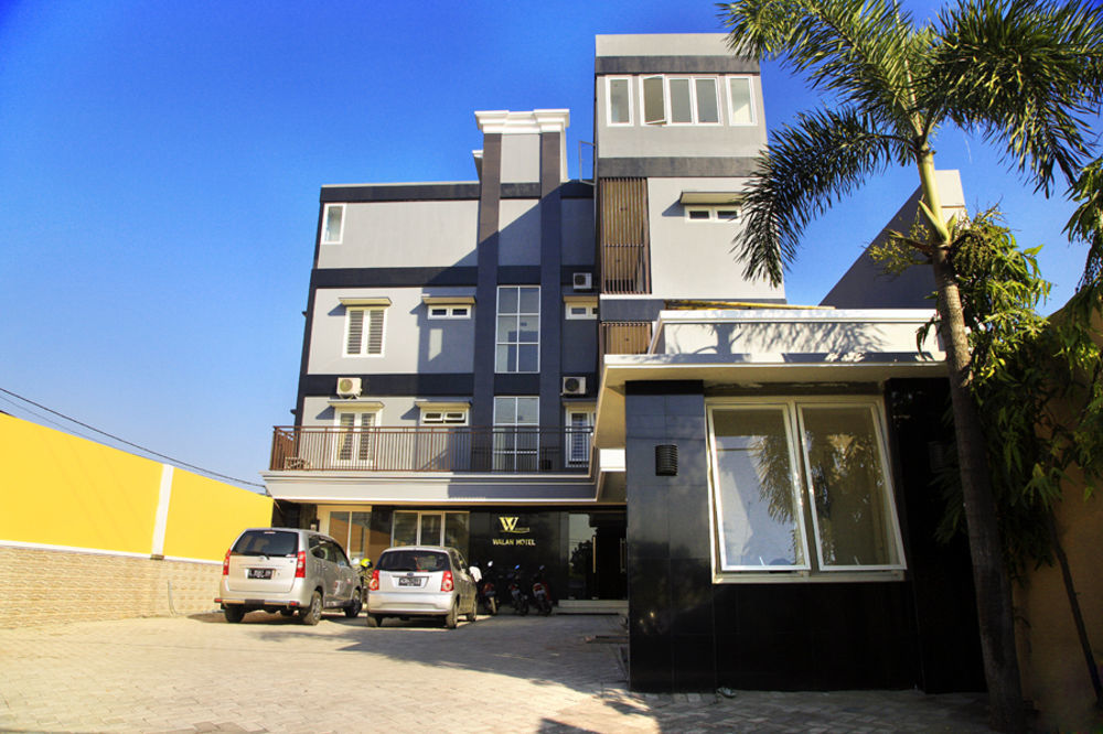 Hotel Walan Syariah Surabaya Exterior photo