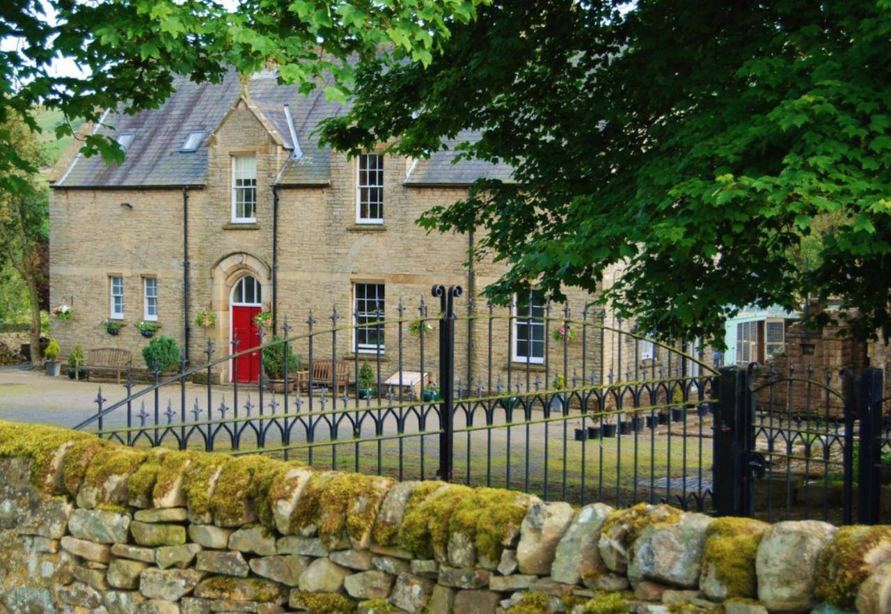 Westgate Manor Bed & Breakfast Exterior photo