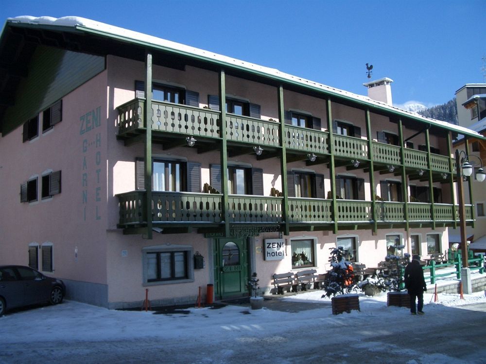 Hotel Zeni Madonna di Campiglio Exterior photo