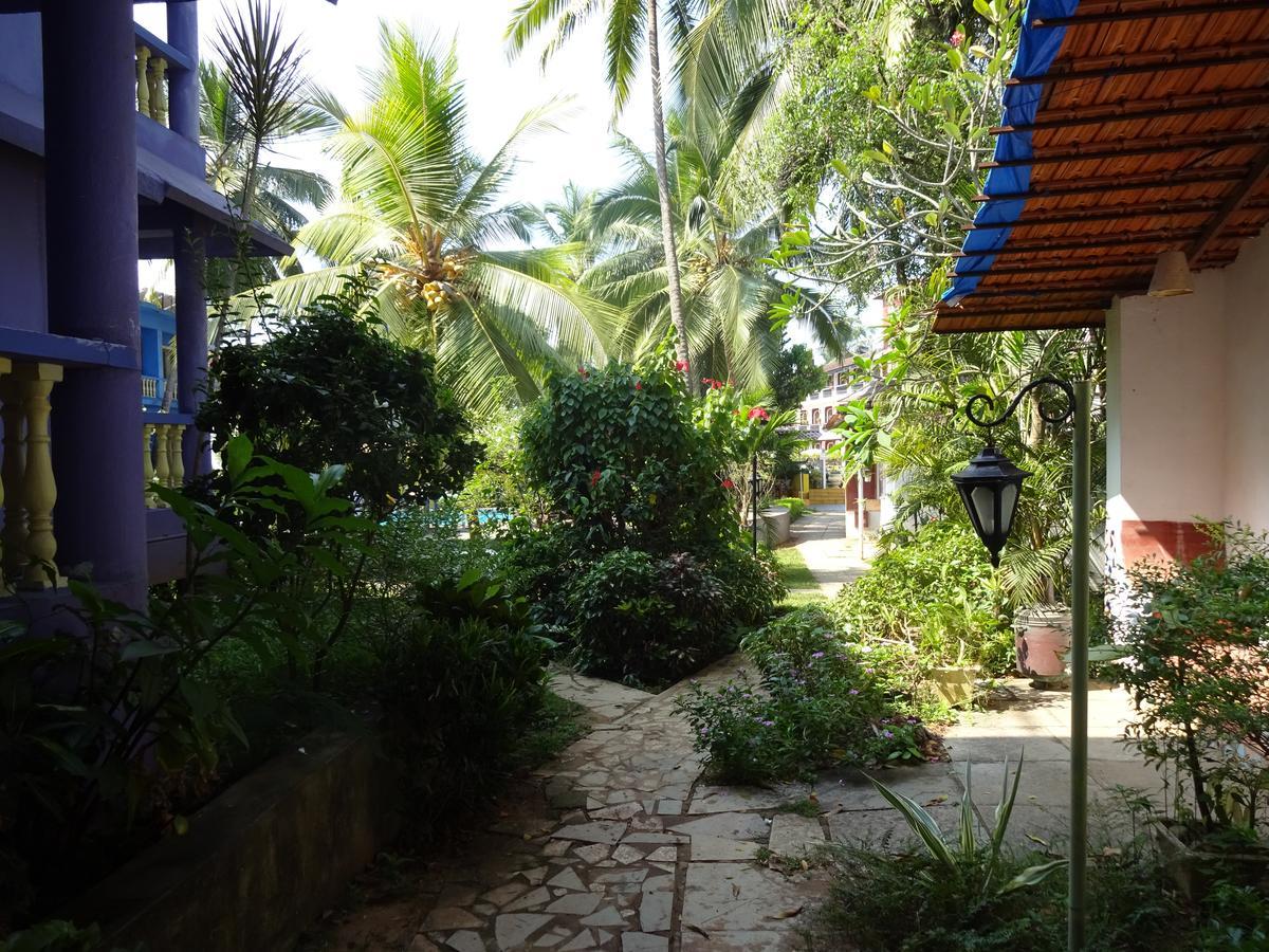 Dona Julia Beach Resort Calangute Exterior photo