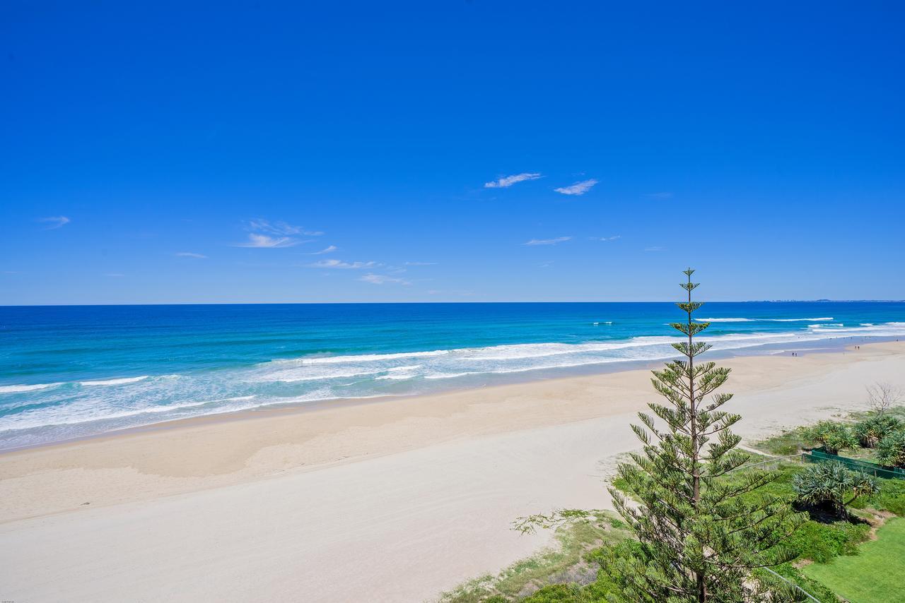 Dorchester On The Beach Gold Coast Exterior photo