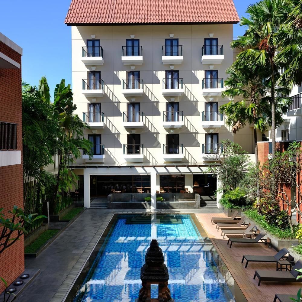 Hotel Santika Premiere Malang Exterior photo