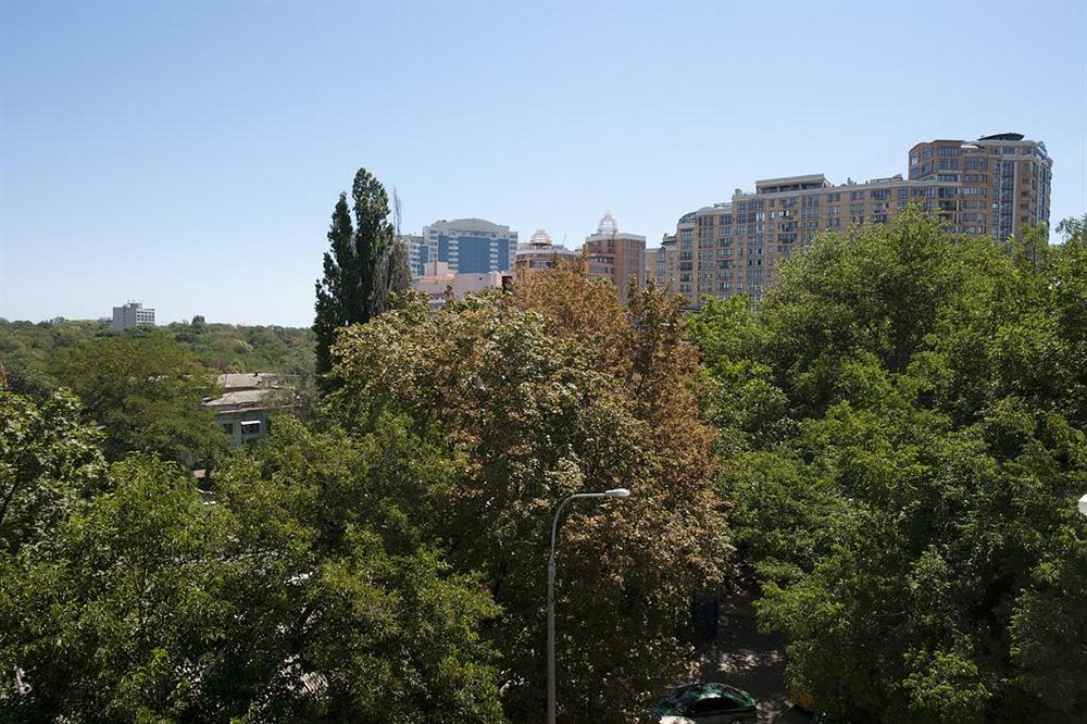 Geneva Resort Hotel Odesa Exterior photo