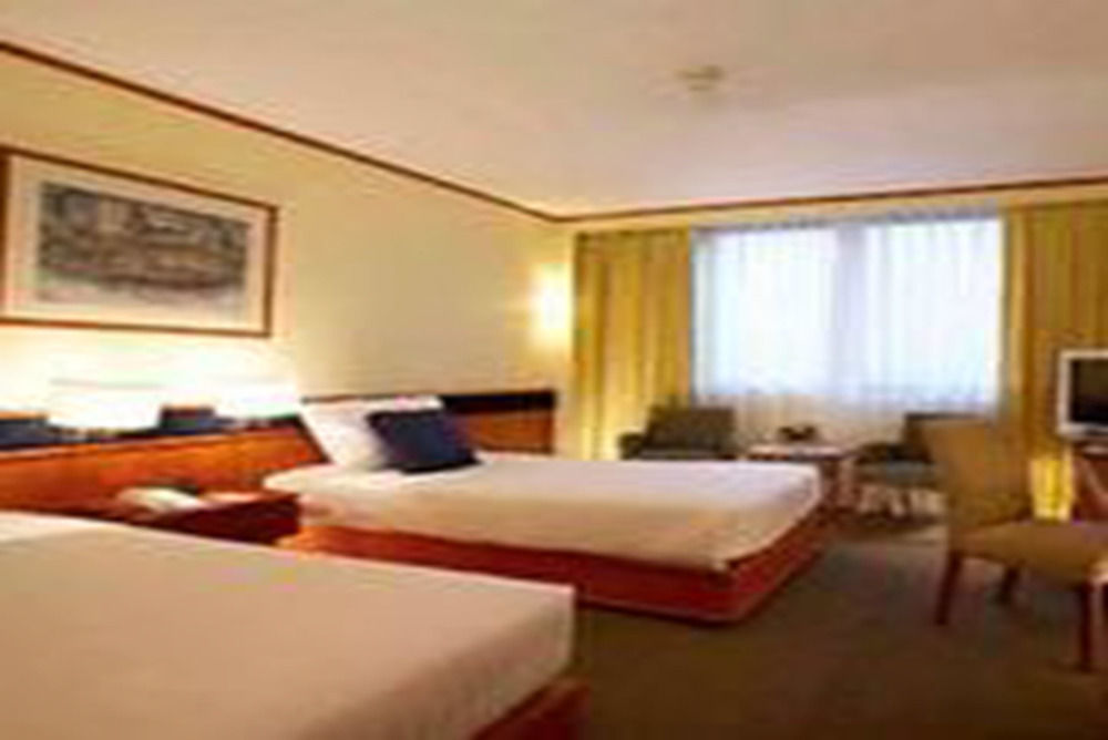 ホテル ノボテル バンコク バンナー バンコク都 エクステリア 写真