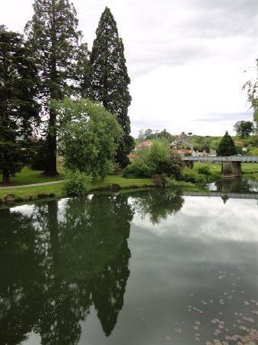 Bonneys Inn Deloraine Exterior photo