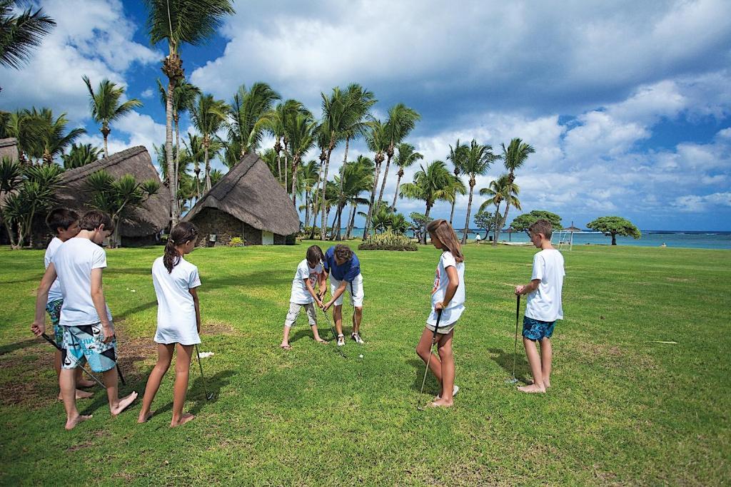 La Pirogue Mauritius Hotel Flic en Flac Exterior photo