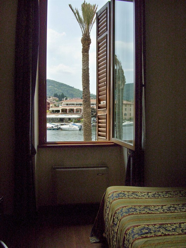 Hotel Sebino Sarnico Exterior photo