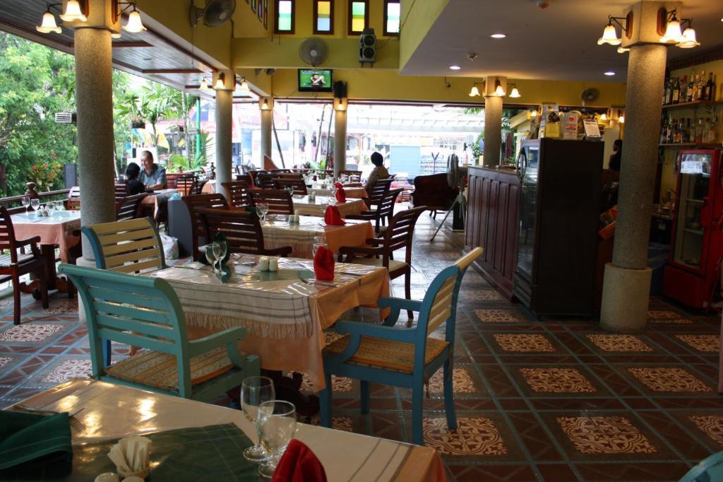 Andatel Grande Patong Phuket Restaurant photo