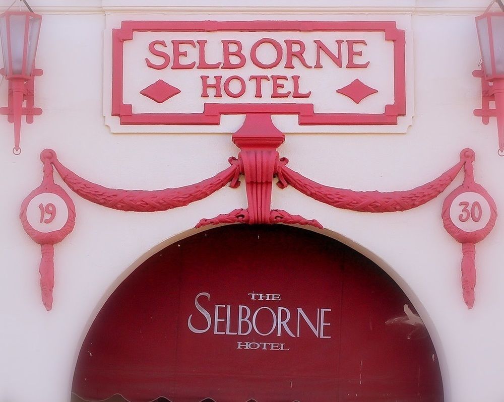 Selborne Hotel Bulawayo Exterior photo