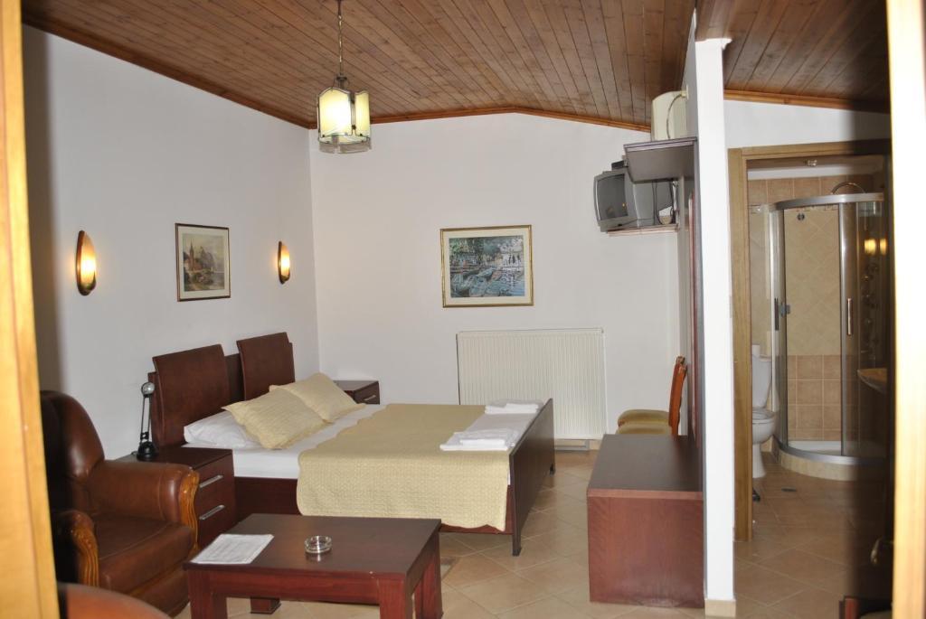 Hotel Bleta Gjirokaster Room photo