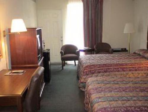 Greenway Inn & Suites Houston Room photo