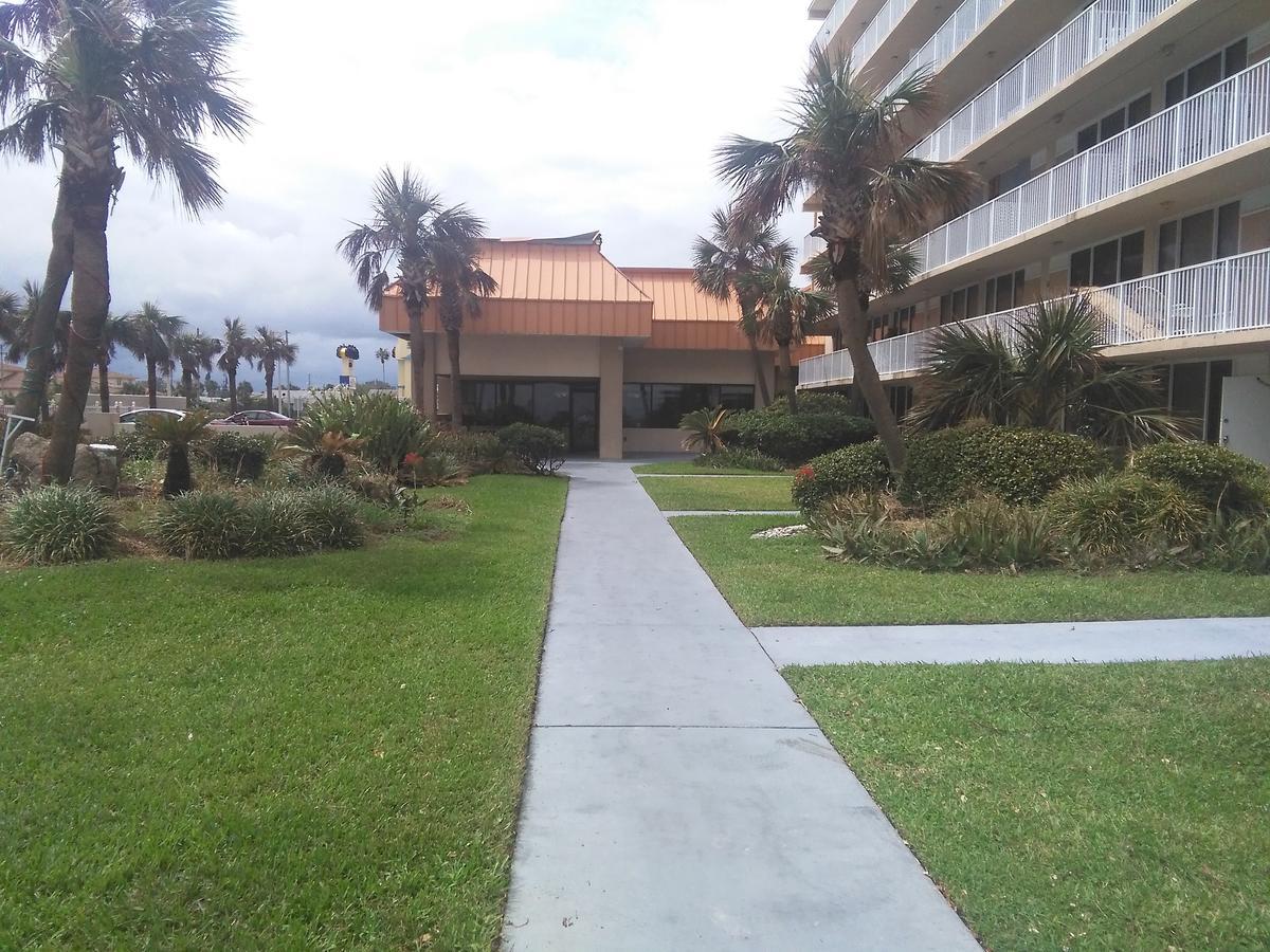 Castaways Apartment Daytona Beach Exterior photo