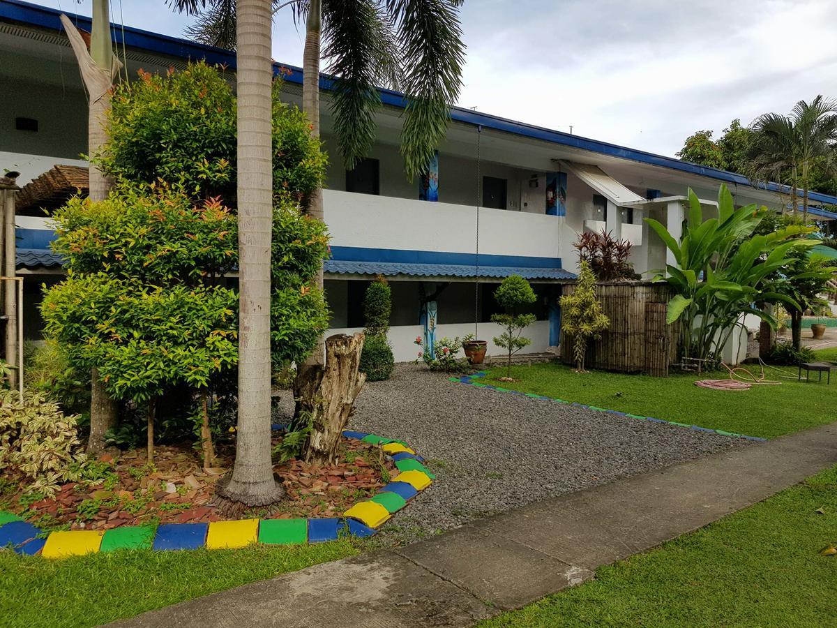 Riverview Resort And Conference Center Calamba  Exterior photo