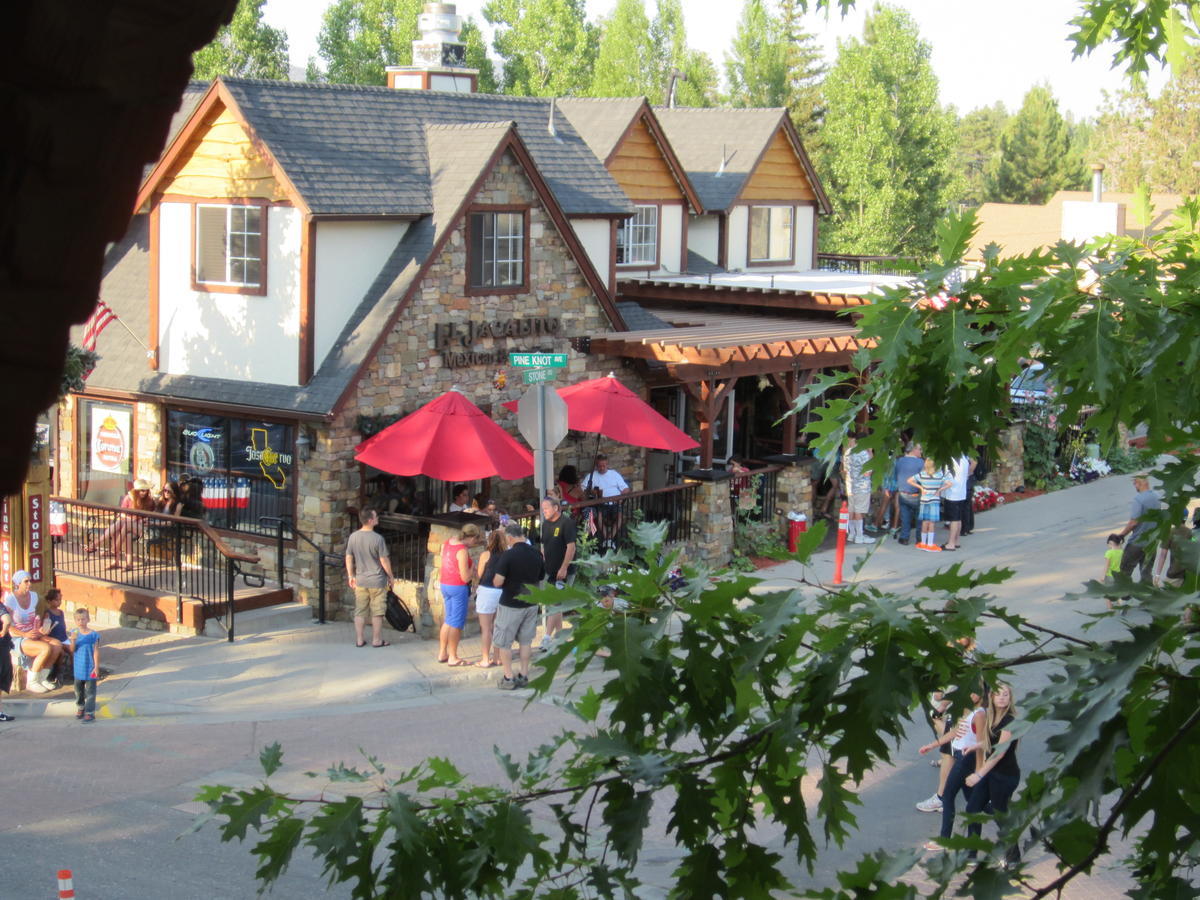 Big Bear Village Lodge Big Bear Lake Exterior photo