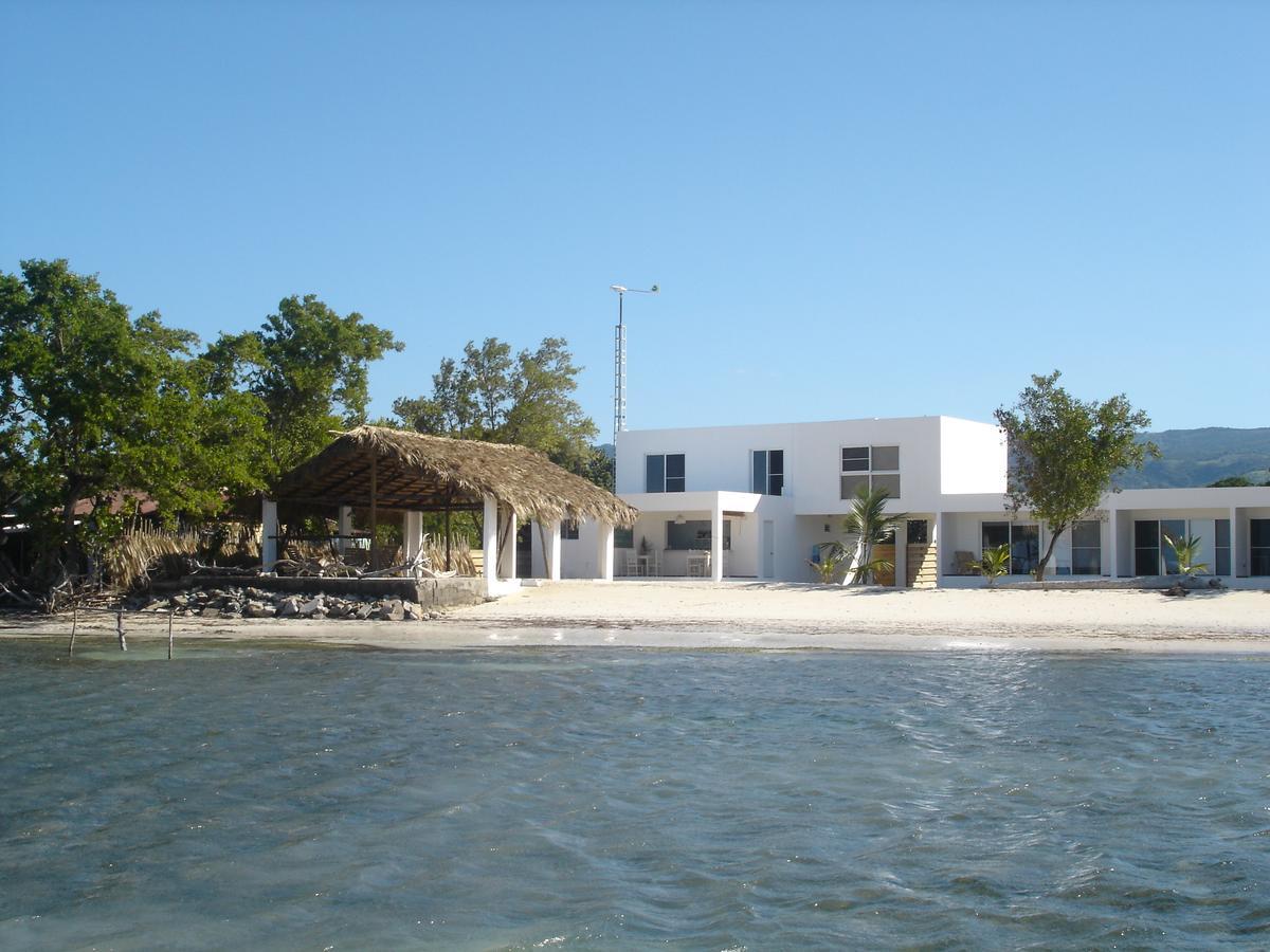 Eco Cayo Arena Beach House - Adults Only Villa Punta Rucia Exterior photo