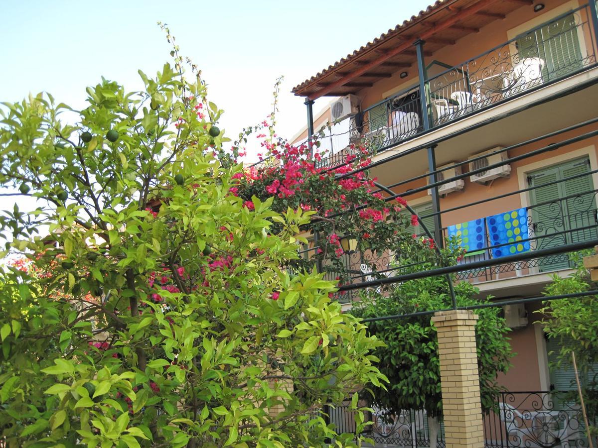 Philippos Hotel Kassiopi Exterior photo
