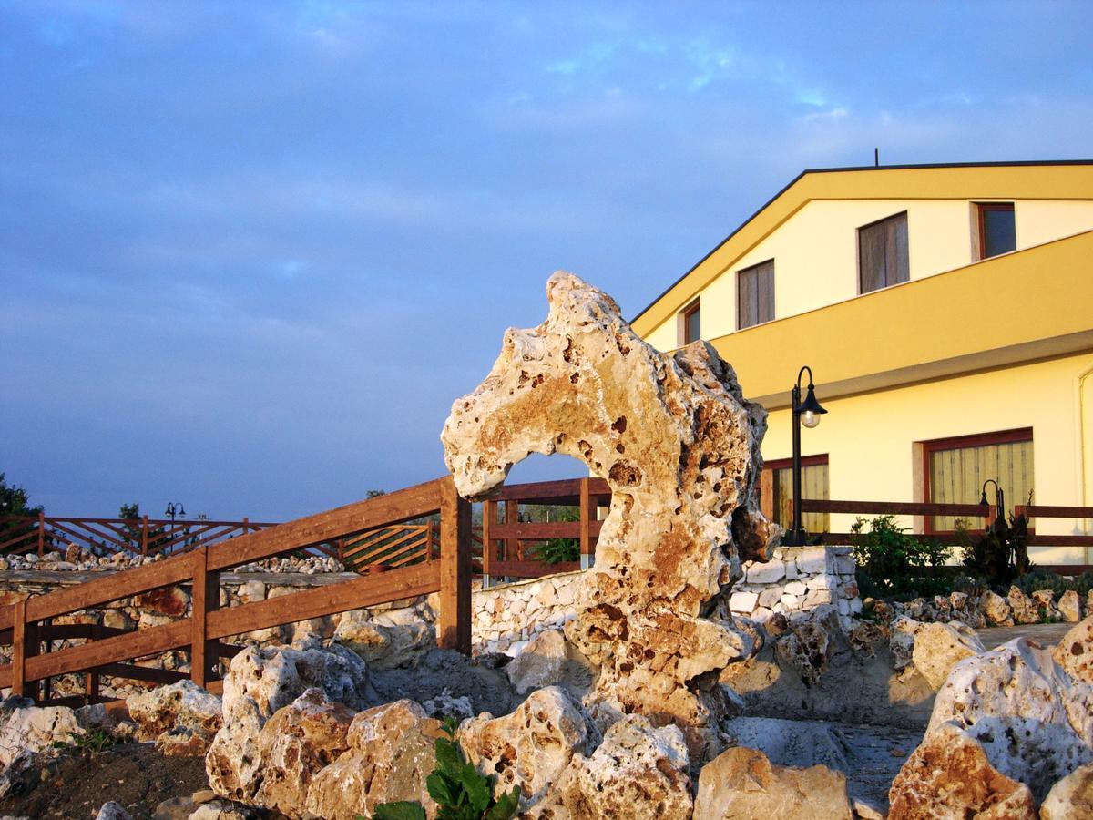 Agriturismo Terra Dei Sassi Guest House Matera Exterior photo