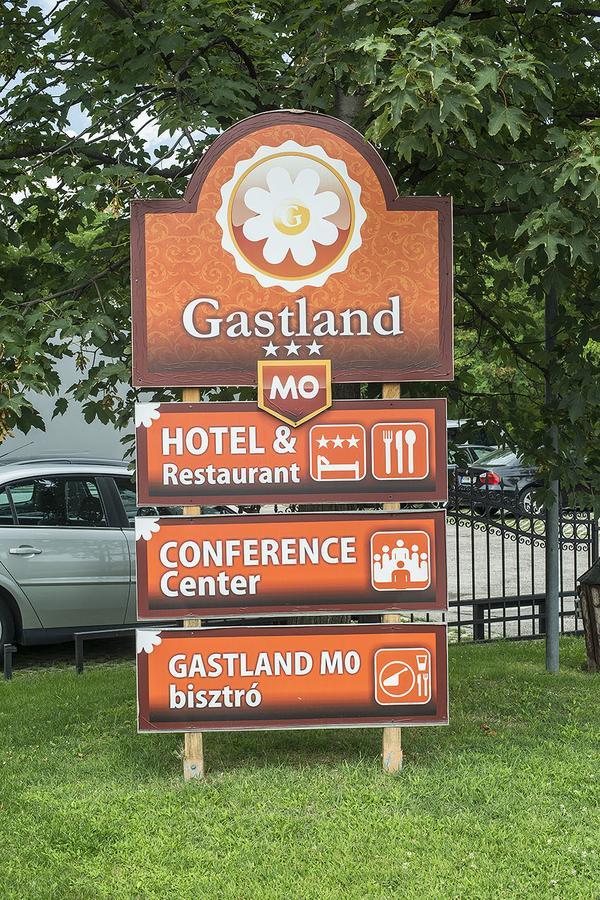 Gastland M0 Hotel & Conference Center Szigetszentmiklos Exterior photo