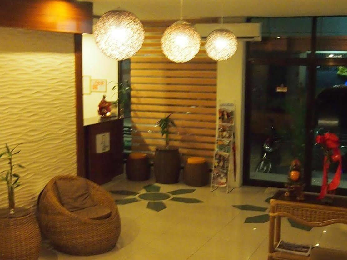Jade Dragon'S Suites Davao Exterior photo