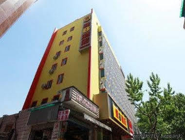 Super 8 Hotel Hangzhou XI Hu Qing Nian Lu Exterior photo