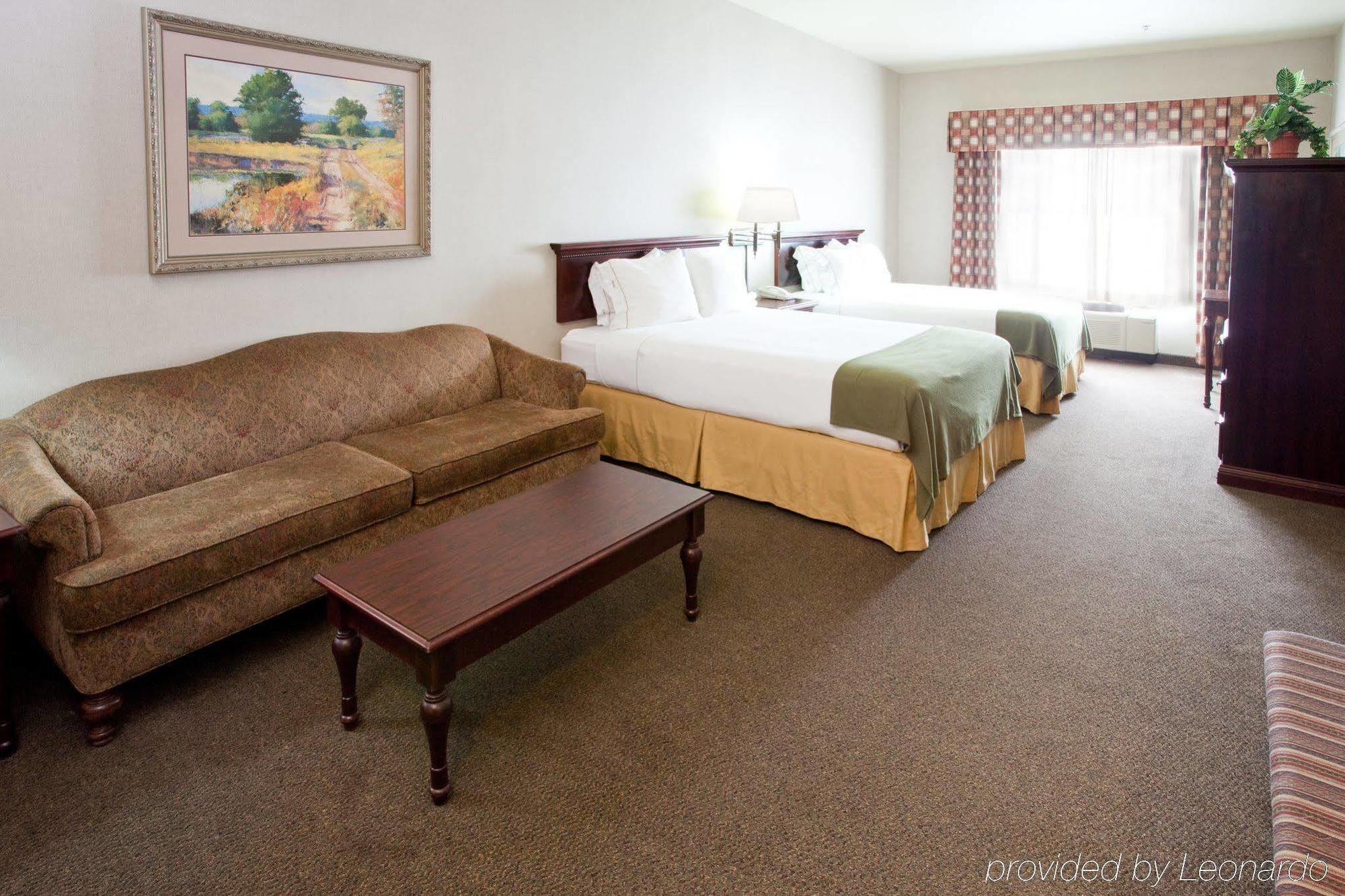 Holiday Inn Express Hotel & Suites Mccall-The Hunt Lodge, An Ihg Hotel Room photo