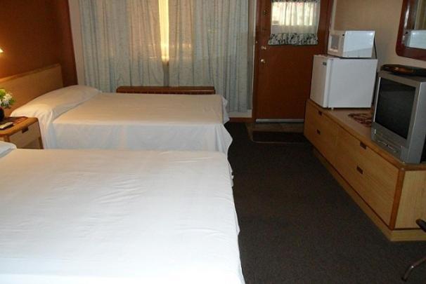 Rochester Motel Room photo