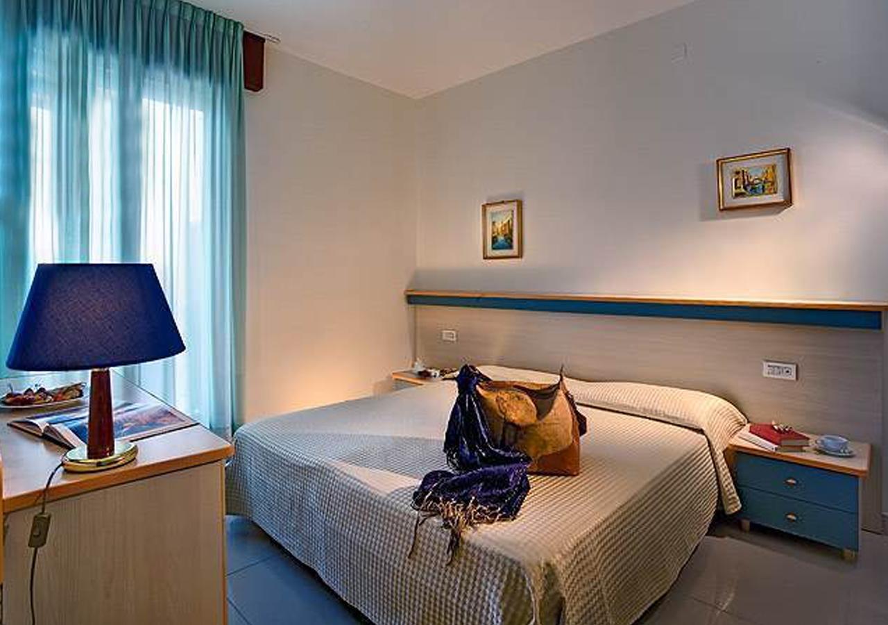 Hotel Le Tegnue Sottomarina Room photo