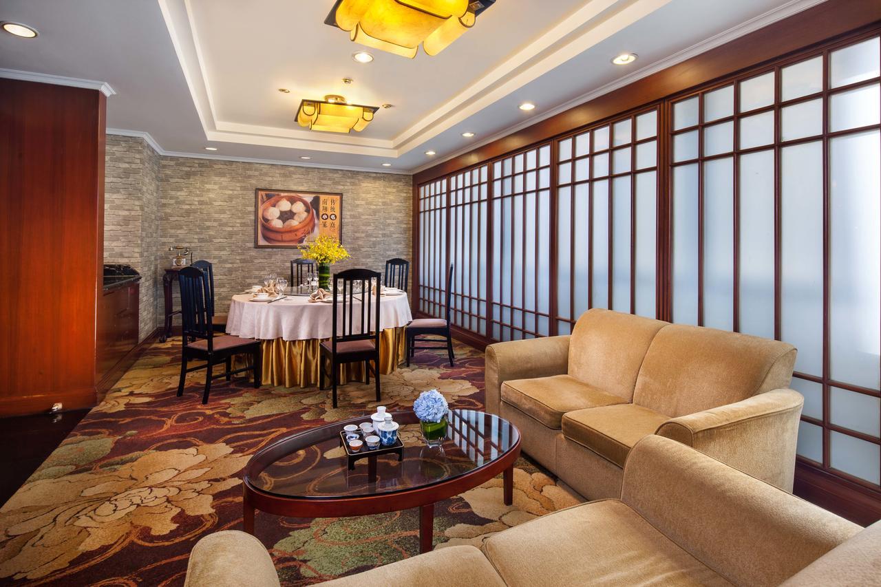 Kunming Jinjiang Hotel Exterior photo