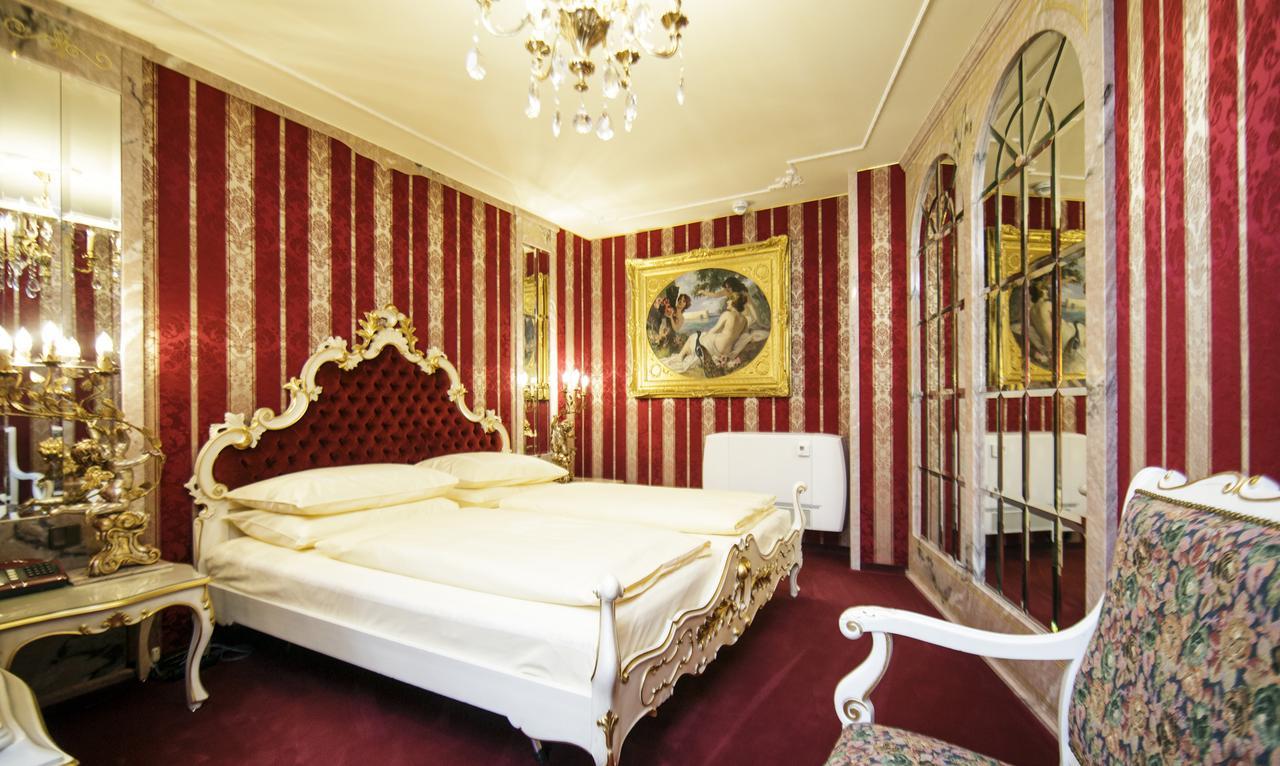 Hotel Palais Porcia Klagenfurt am Woerthersee Room photo