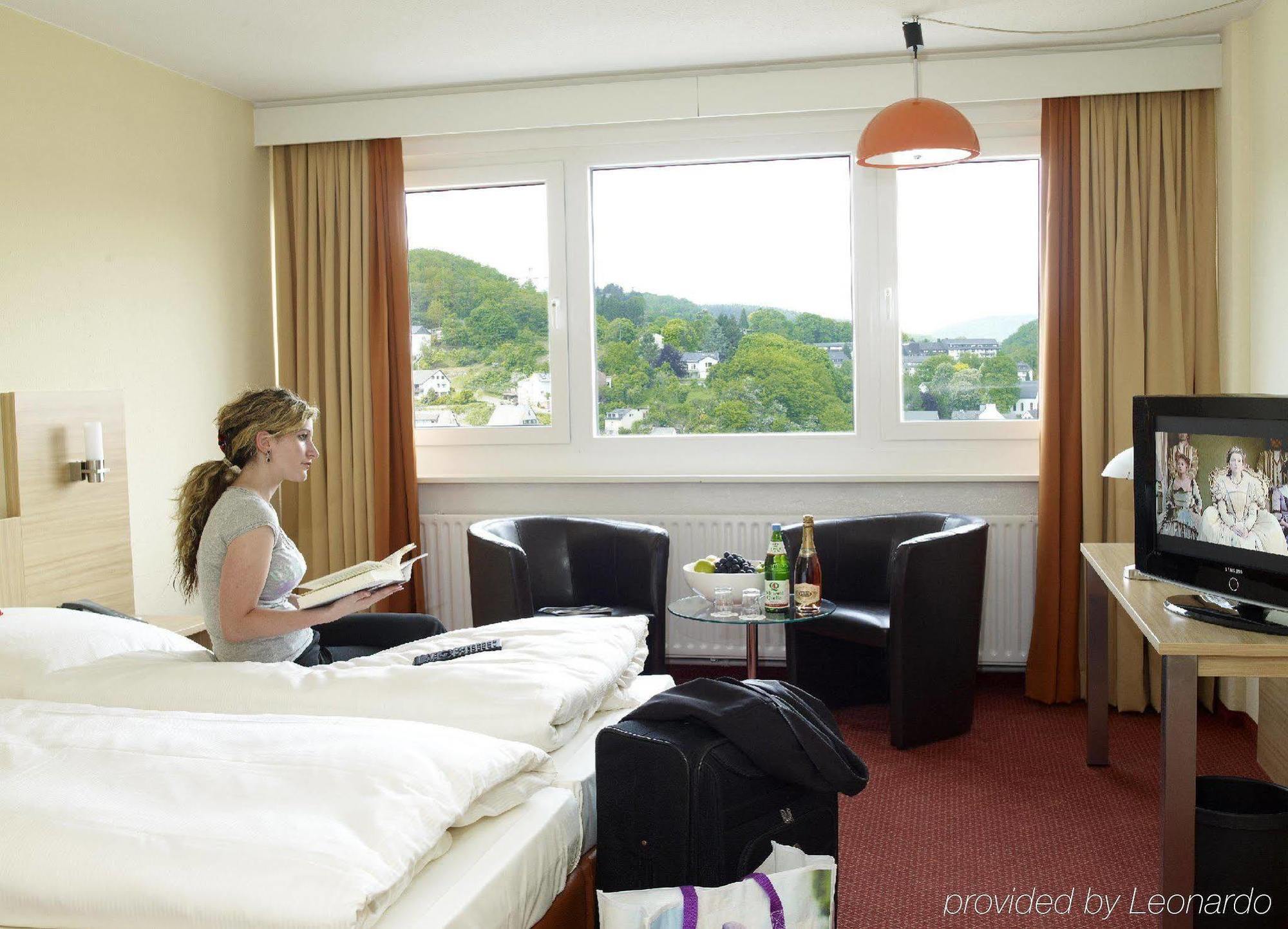 Opal Hotel Idar-Oberstein Room photo