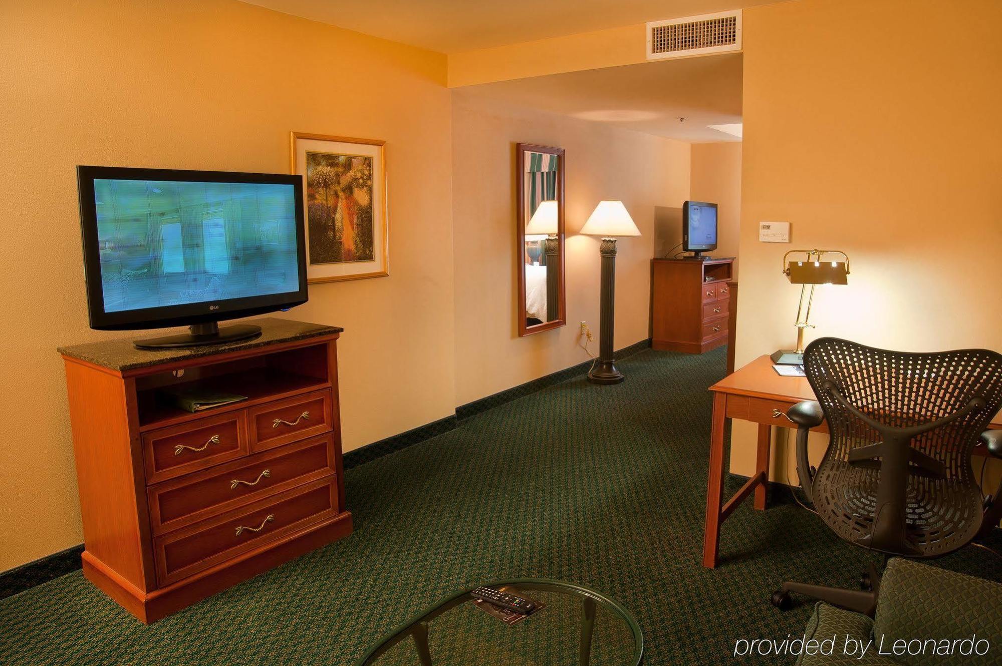 Hilton Garden Inn St. Louis/Chesterfield Room photo