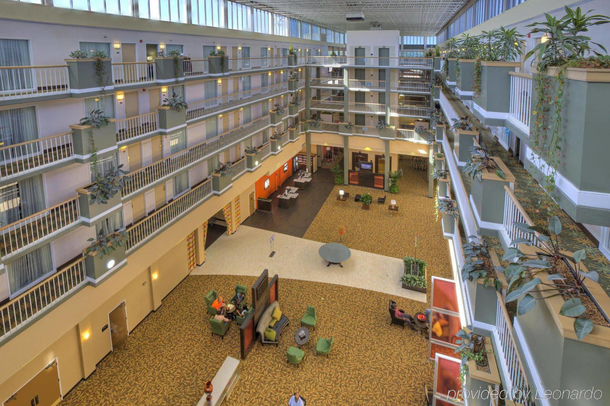 Embassy Suites Brunswick Interior photo