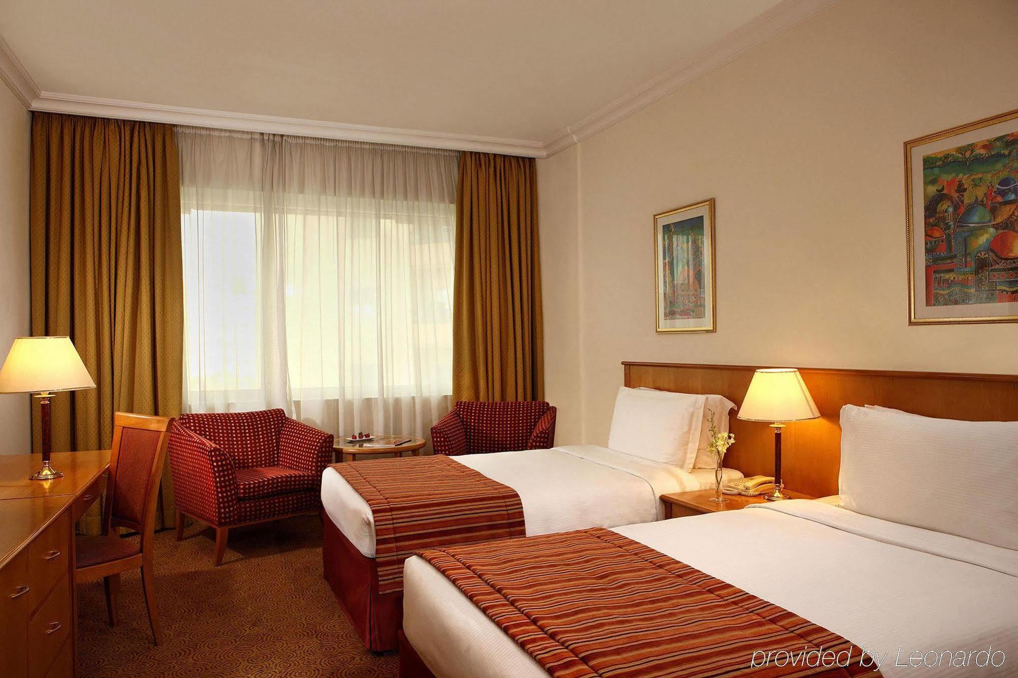 Swiss-Belhotel Sharjah Room photo