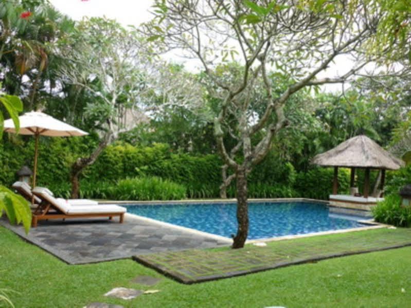 Villa Hanani Jimbaran  Exterior photo