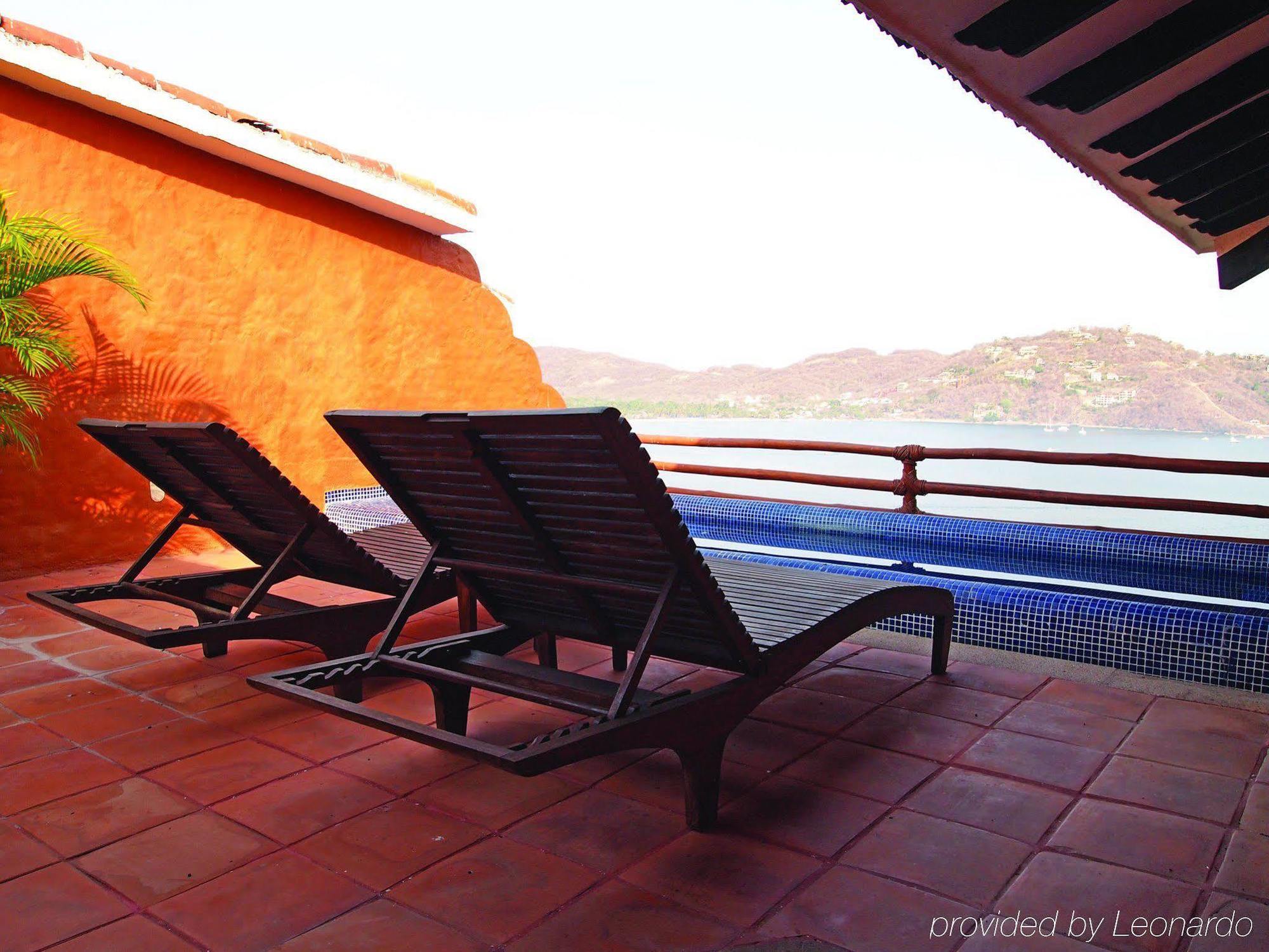 Worldmark By Wyndham Zihuatanejo Exterior photo