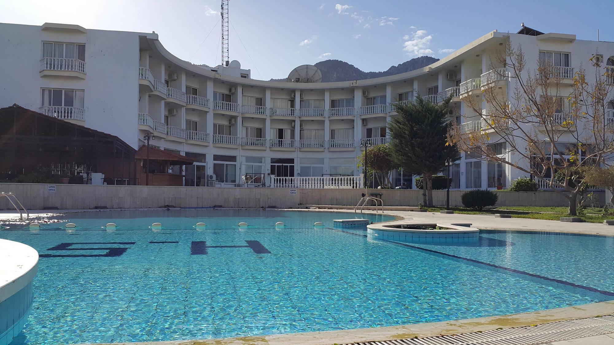 Sempati Hotel Kyrenia  Exterior photo